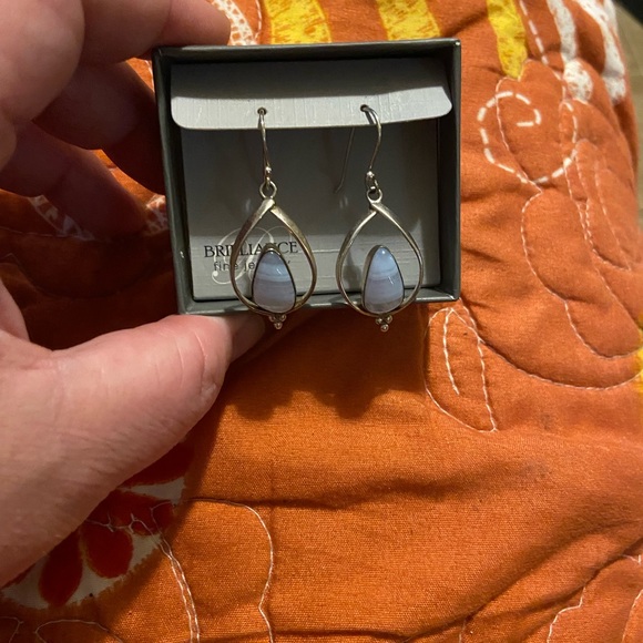 Sterling silver earrings - Picture 2 of 3